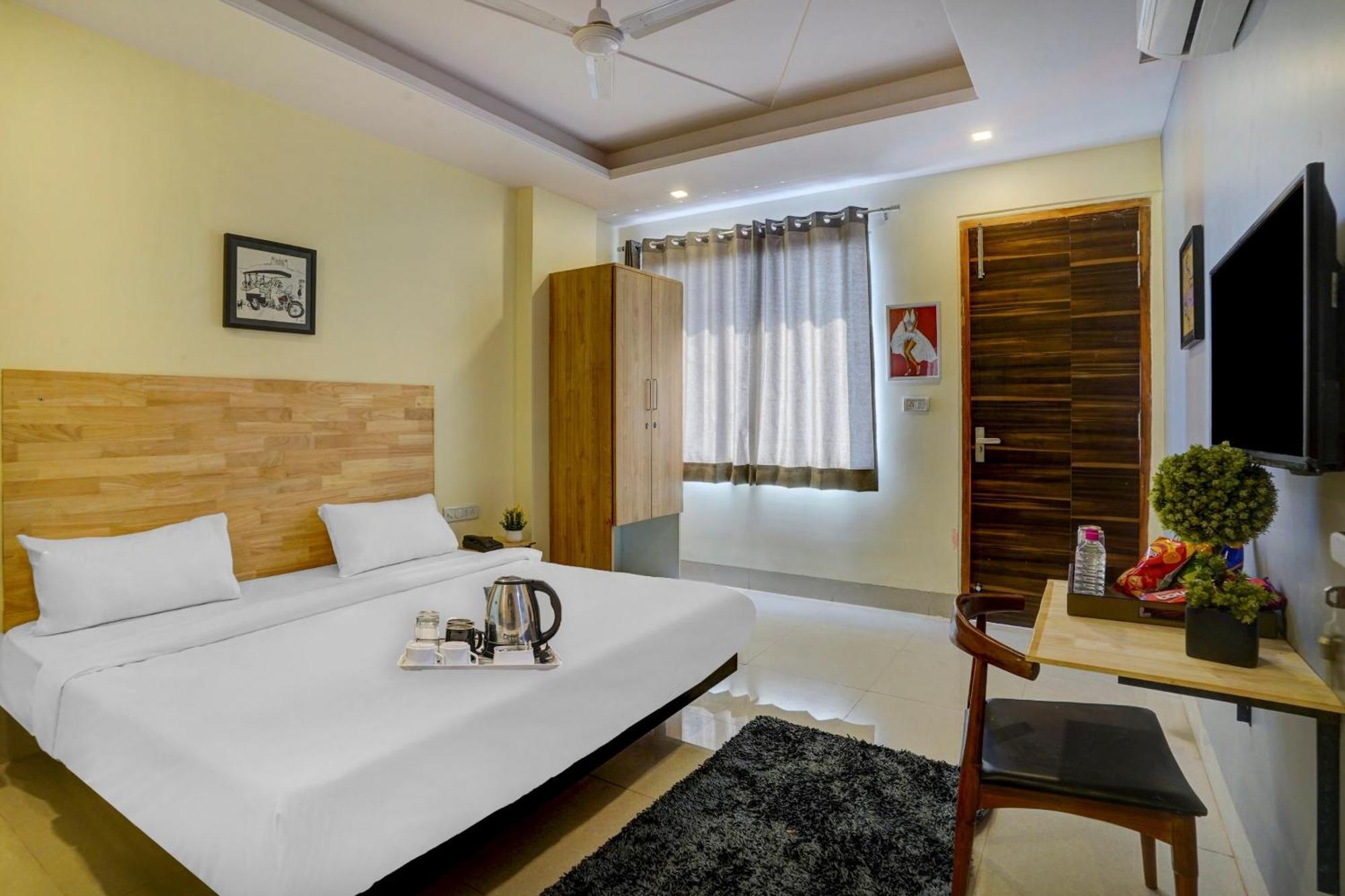 Townhouse Jagatpura & Pratapnagar Hotel Siroli Exterior photo